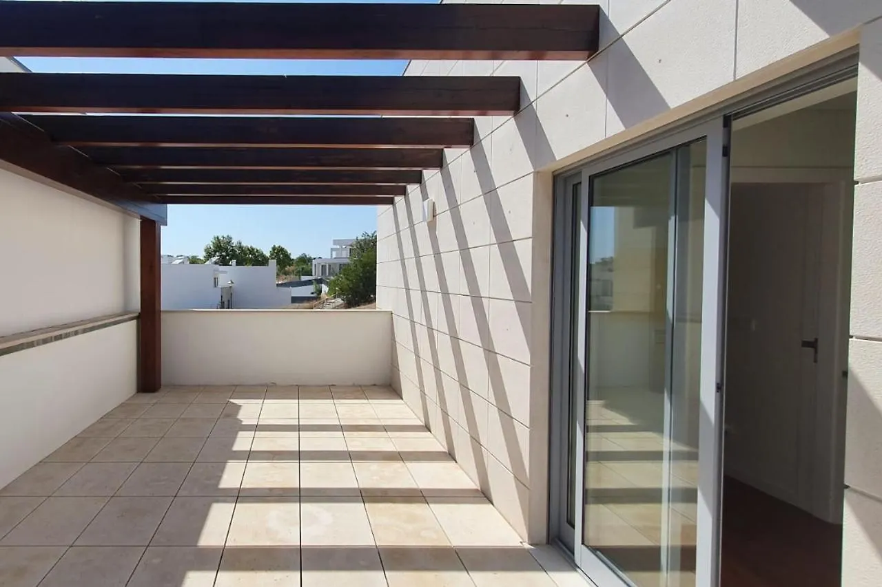 Holiday home Lovelystay - Modern 3Bedroom Duplex W/Pool Alcantarilha