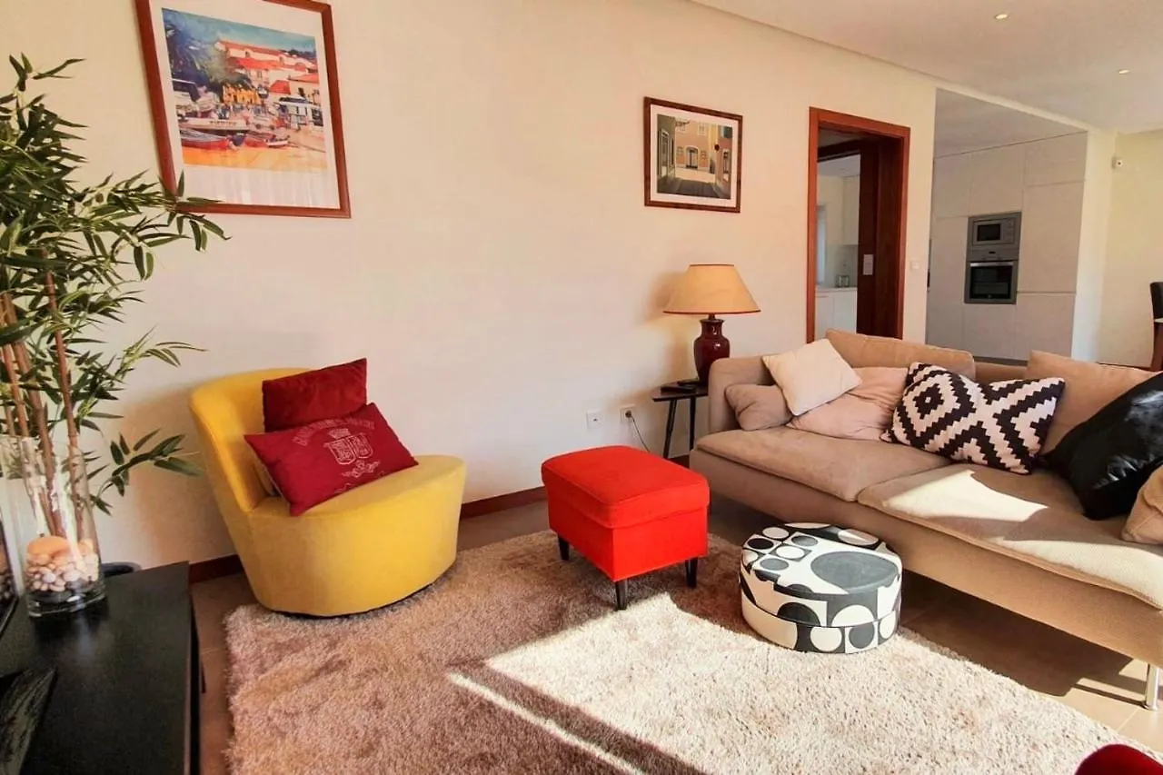 Lovelystay - Modern 3Bedroom Duplex W/Pool 阿尔坎塔里利亚 葡萄牙